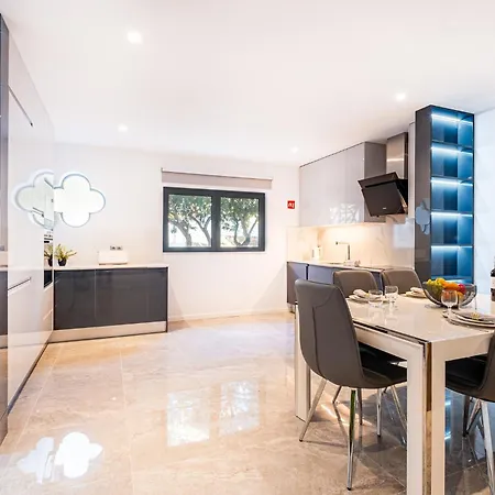 Debonair Holiday home Albufeira